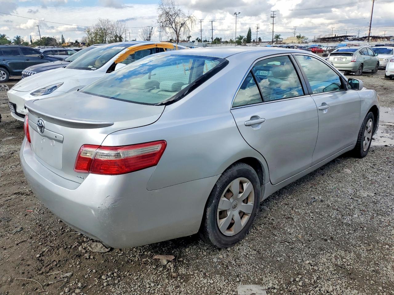 2007 TOYOTA CAMRY CE photo 3