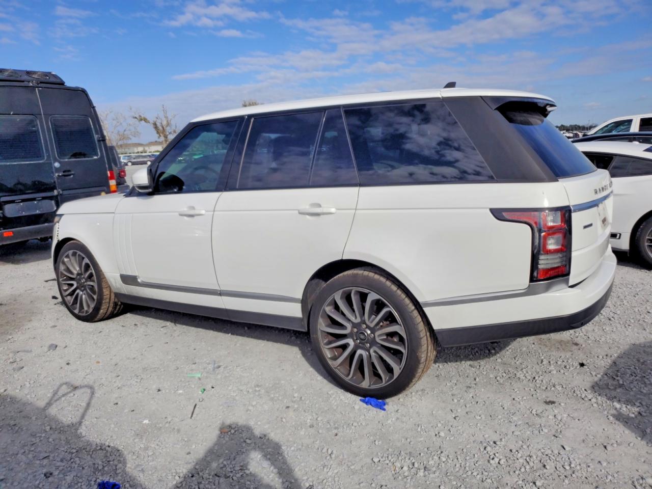 2016 LAND ROVER RANGE ROVER SUPERCHARGED photo 2