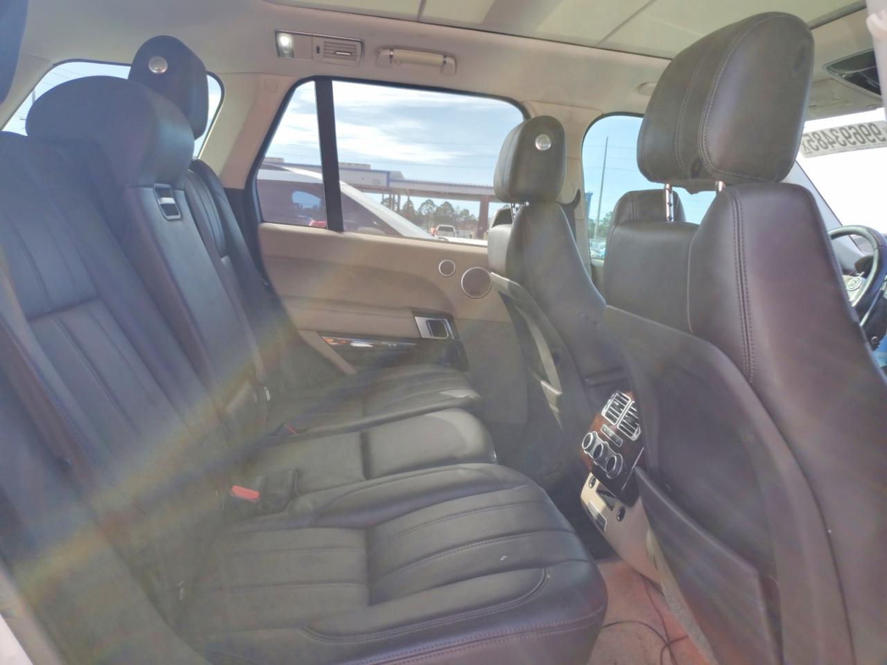 2016 LAND ROVER RANGE ROVER SUPERCHARGED photo 11