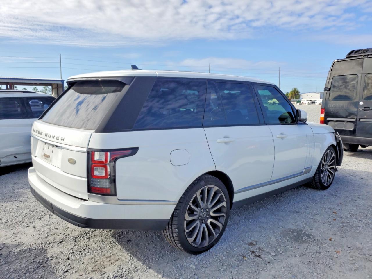 2016 LAND ROVER RANGE ROVER SUPERCHARGED photo 3