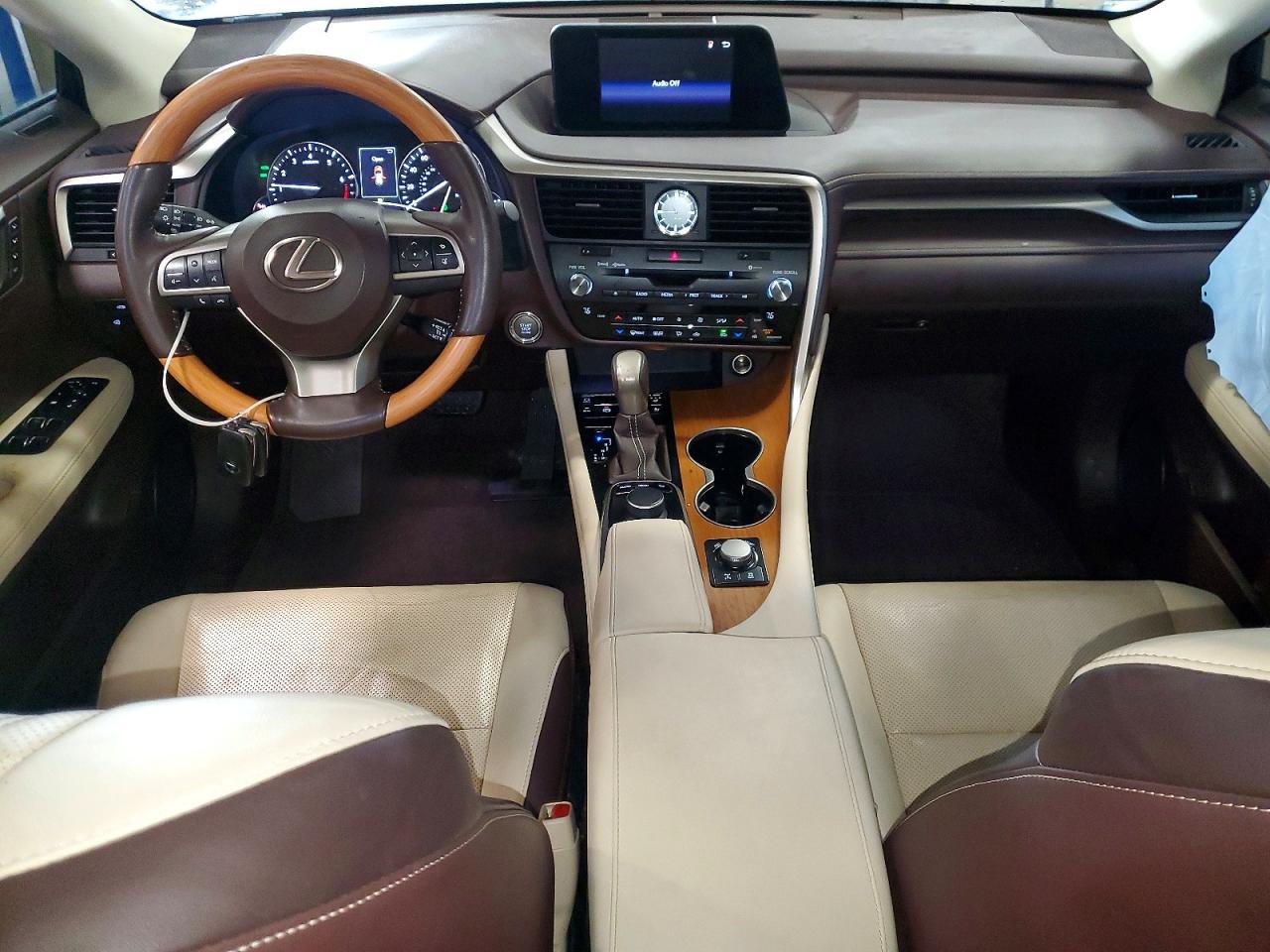 2016 LEXUS RX photo 8