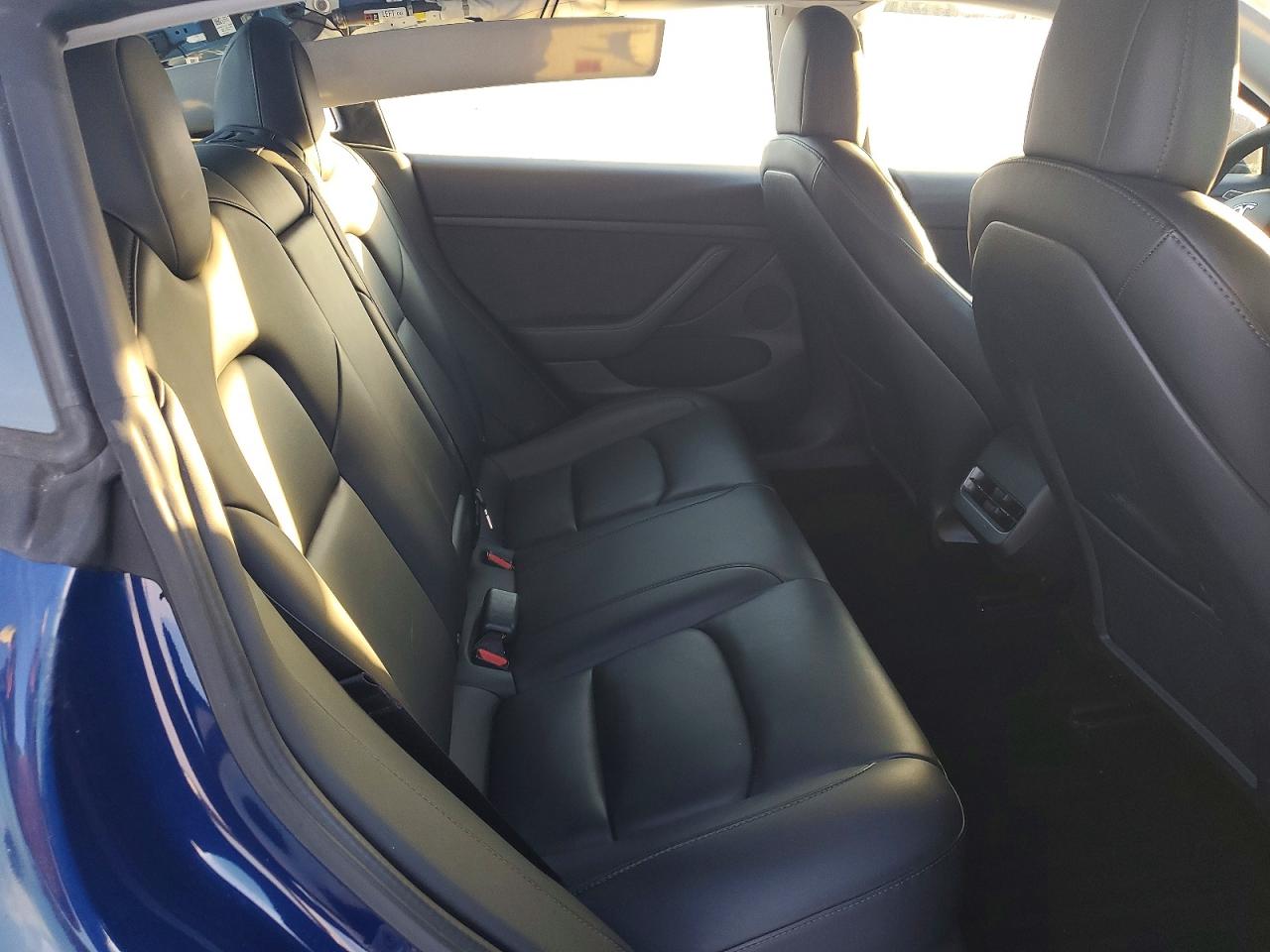 2022 TESLA MODEL 3 photo 10