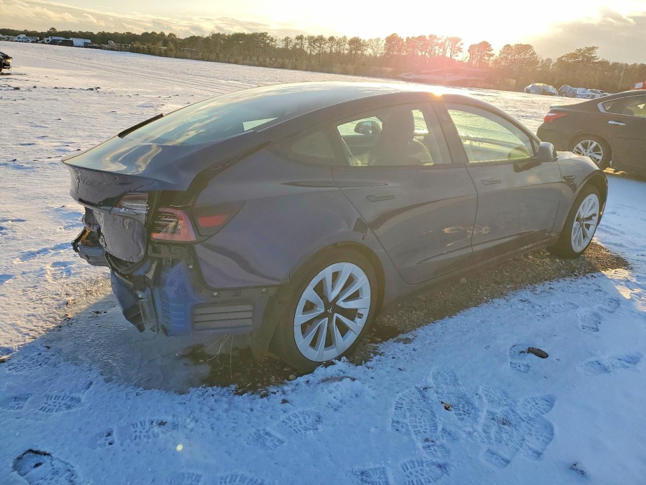 2022 TESLA MODEL 3 photo 3