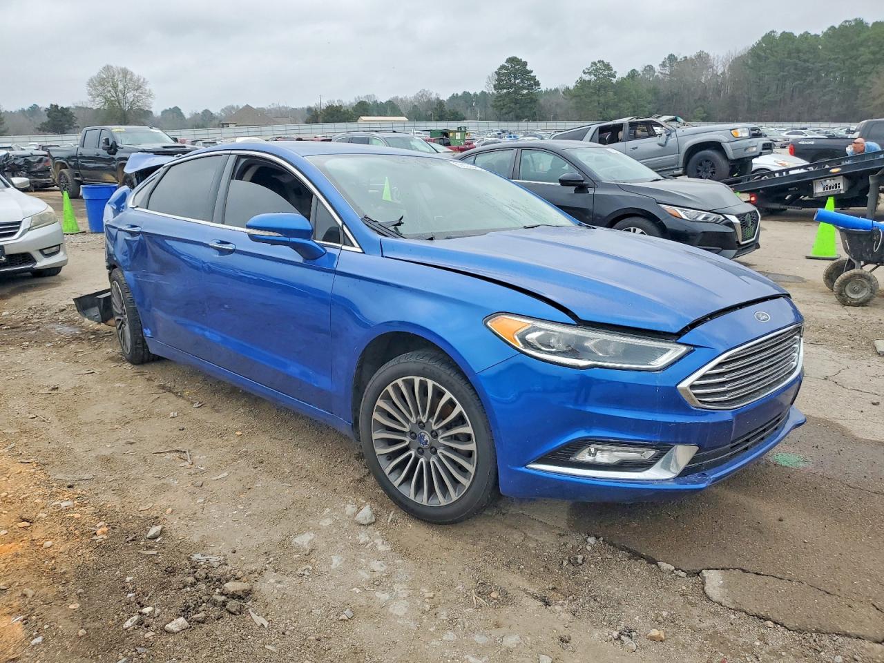 2017 FORD FUSION SE photo 4