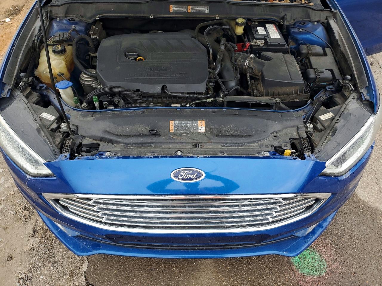 2017 FORD FUSION SE photo 11
