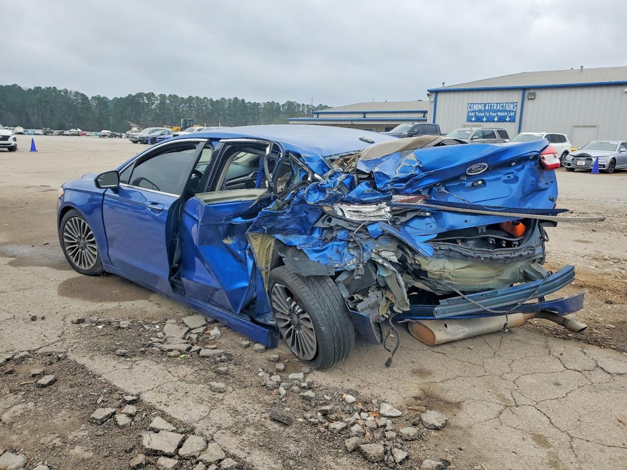 2017 FORD FUSION SE photo 2