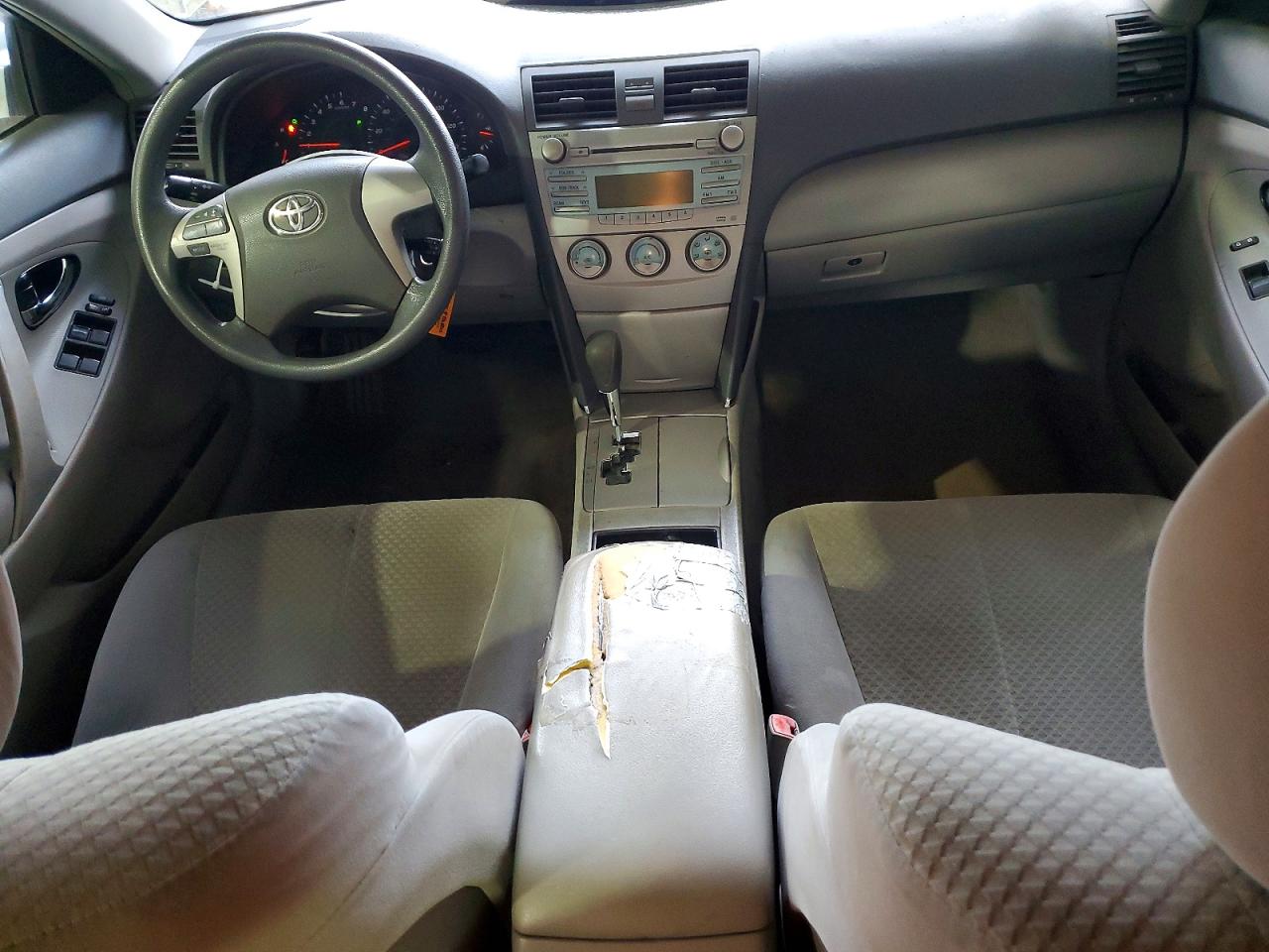 2008 TOYOTA CAMRY LE photo 8