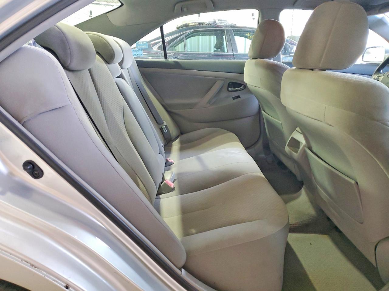 2008 TOYOTA CAMRY LE photo 10