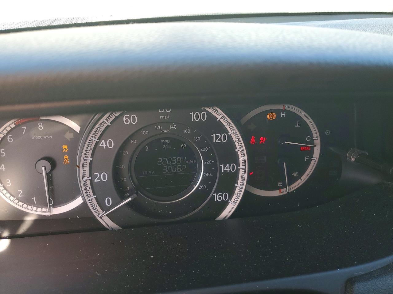 2014 HONDA ACCORD LX photo 9