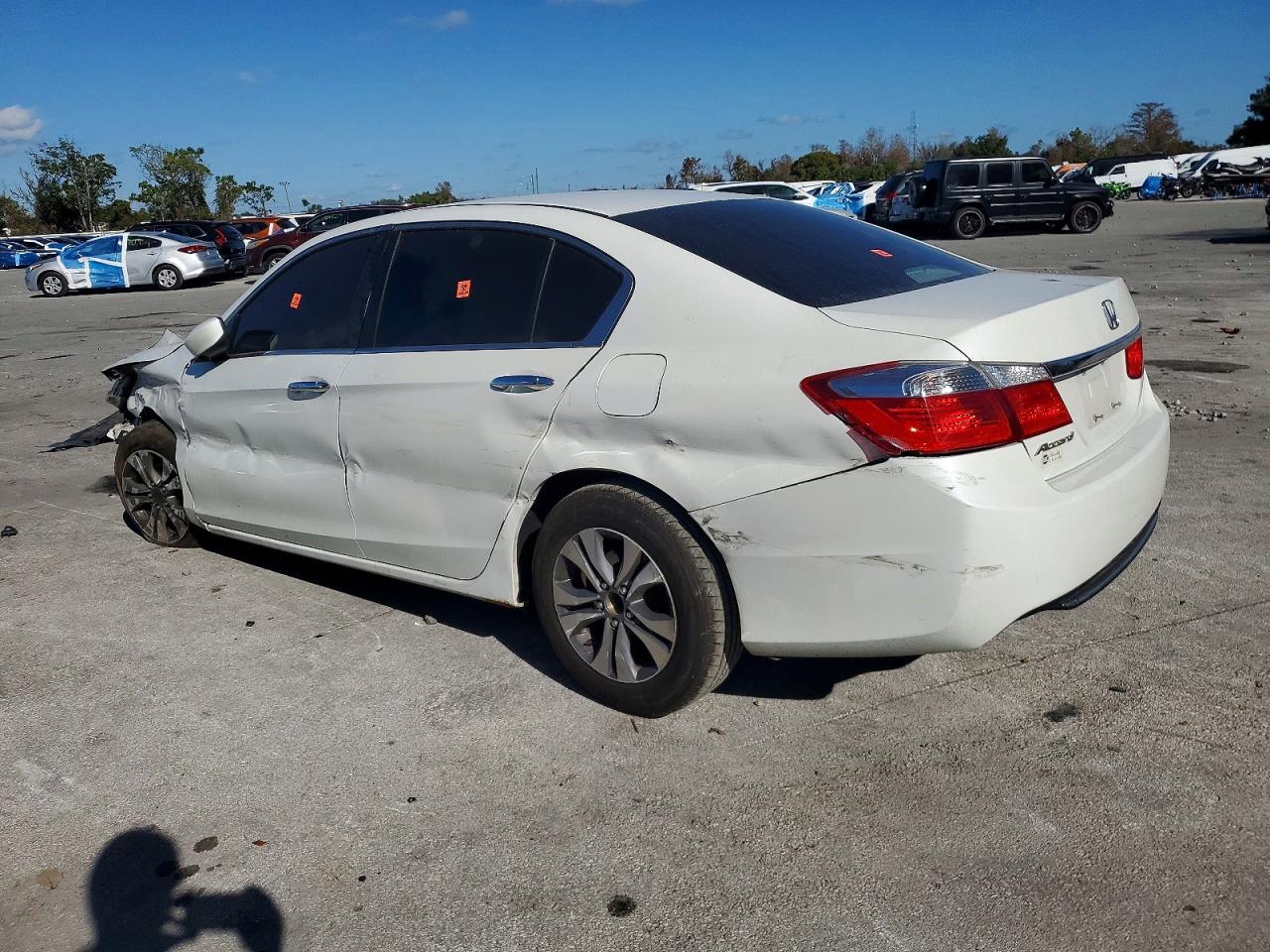 2014 HONDA ACCORD LX photo 2