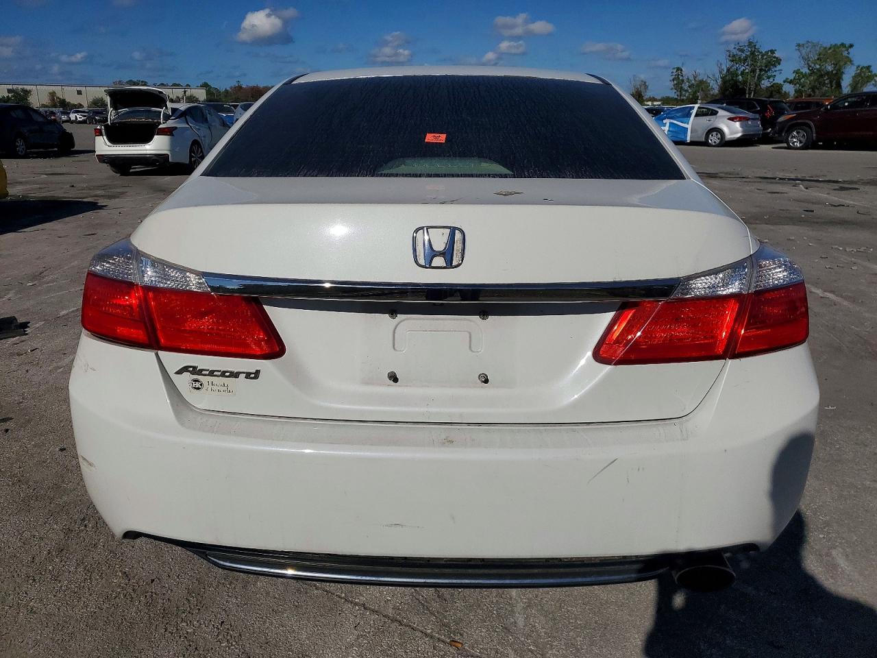 2014 HONDA ACCORD LX photo 6
