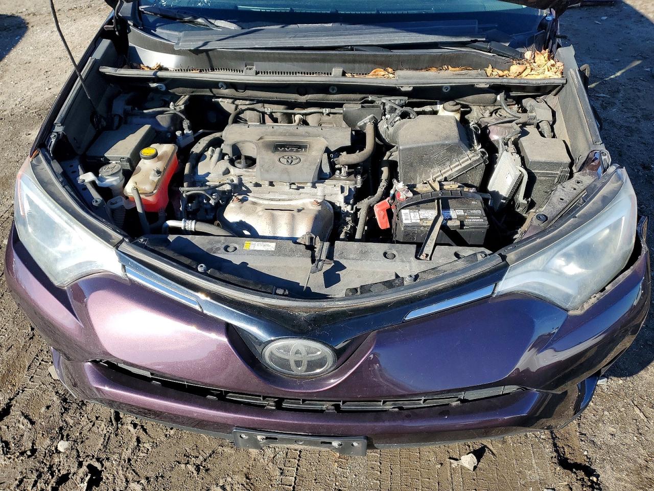 2018 TOYOTA RAV4 LE photo 12