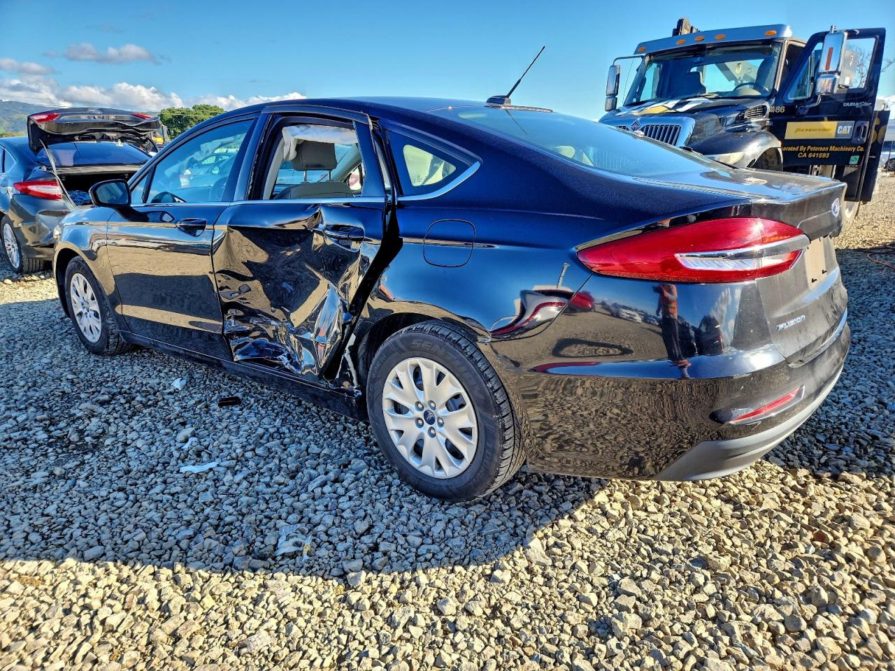 2019 FORD FUSION S photo 2