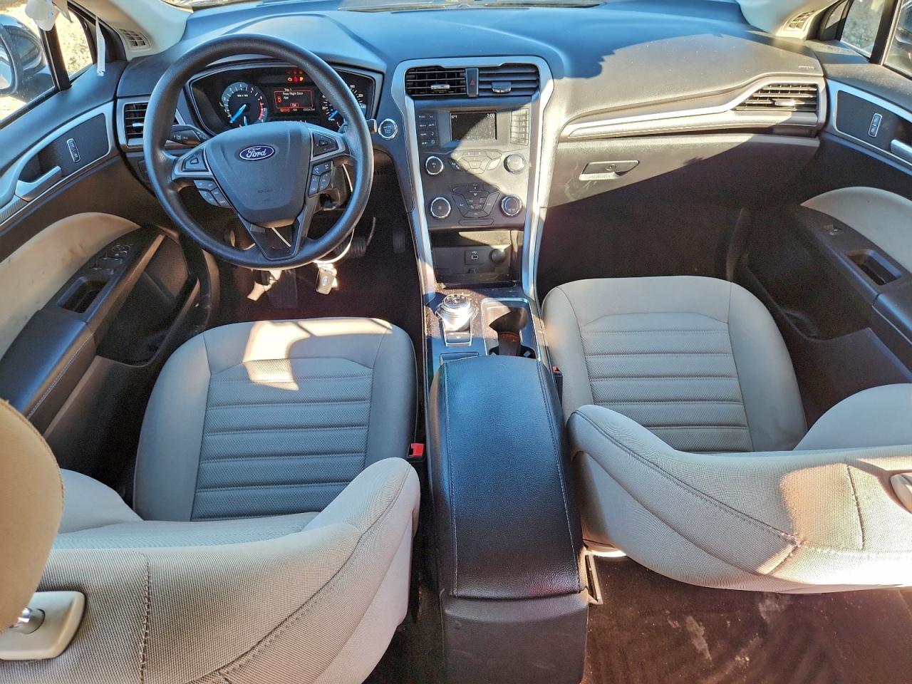 2019 FORD FUSION S photo 8