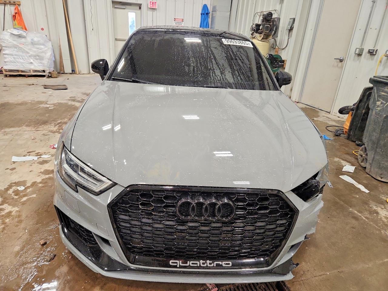 2018 AUDI RS3 photo 5