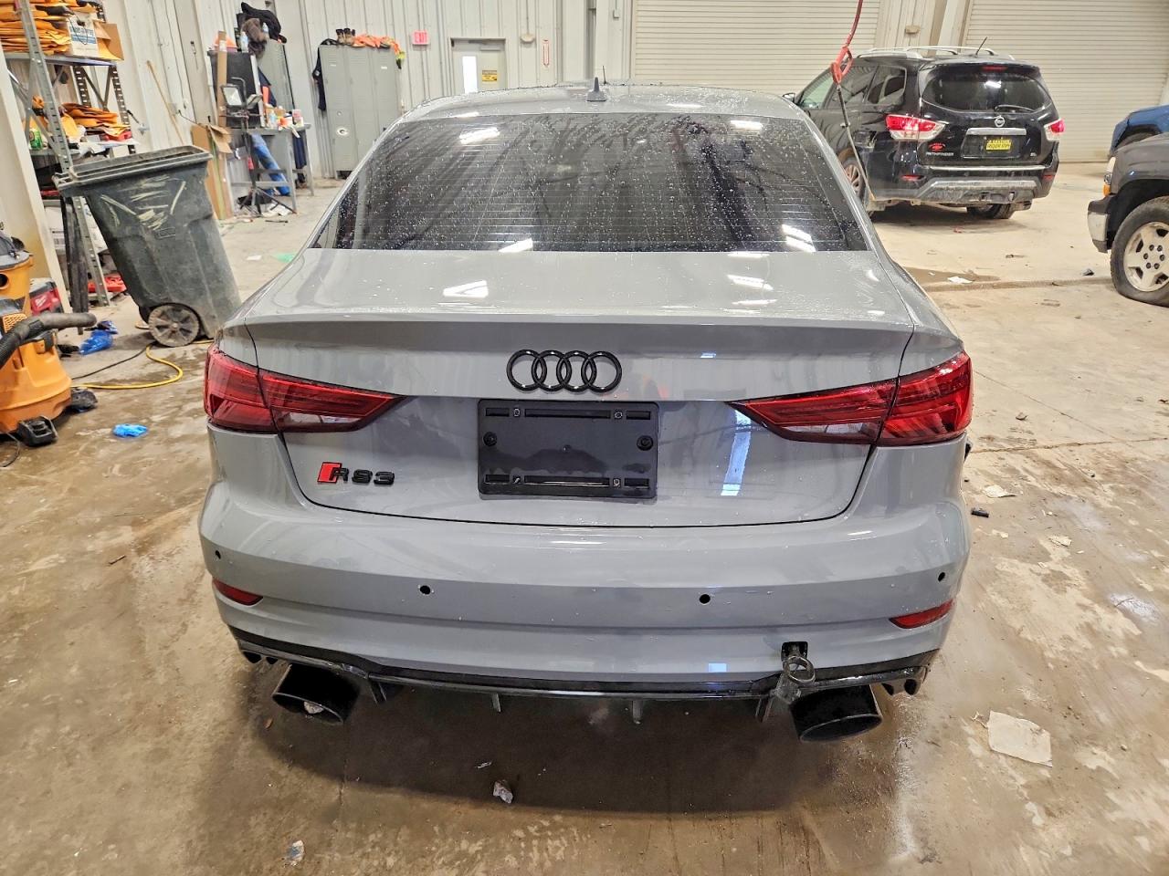 2018 AUDI RS3 photo 6