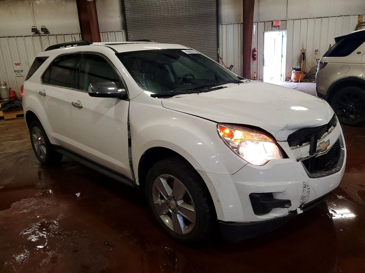 2015 CHEVROLET EQUINOX LT photo 4
