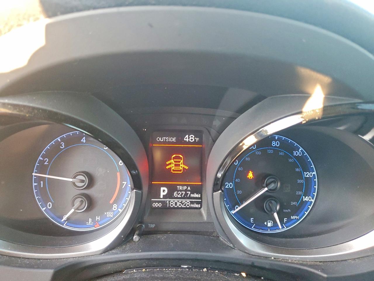2015 TOYOTA COROLLA L photo 9