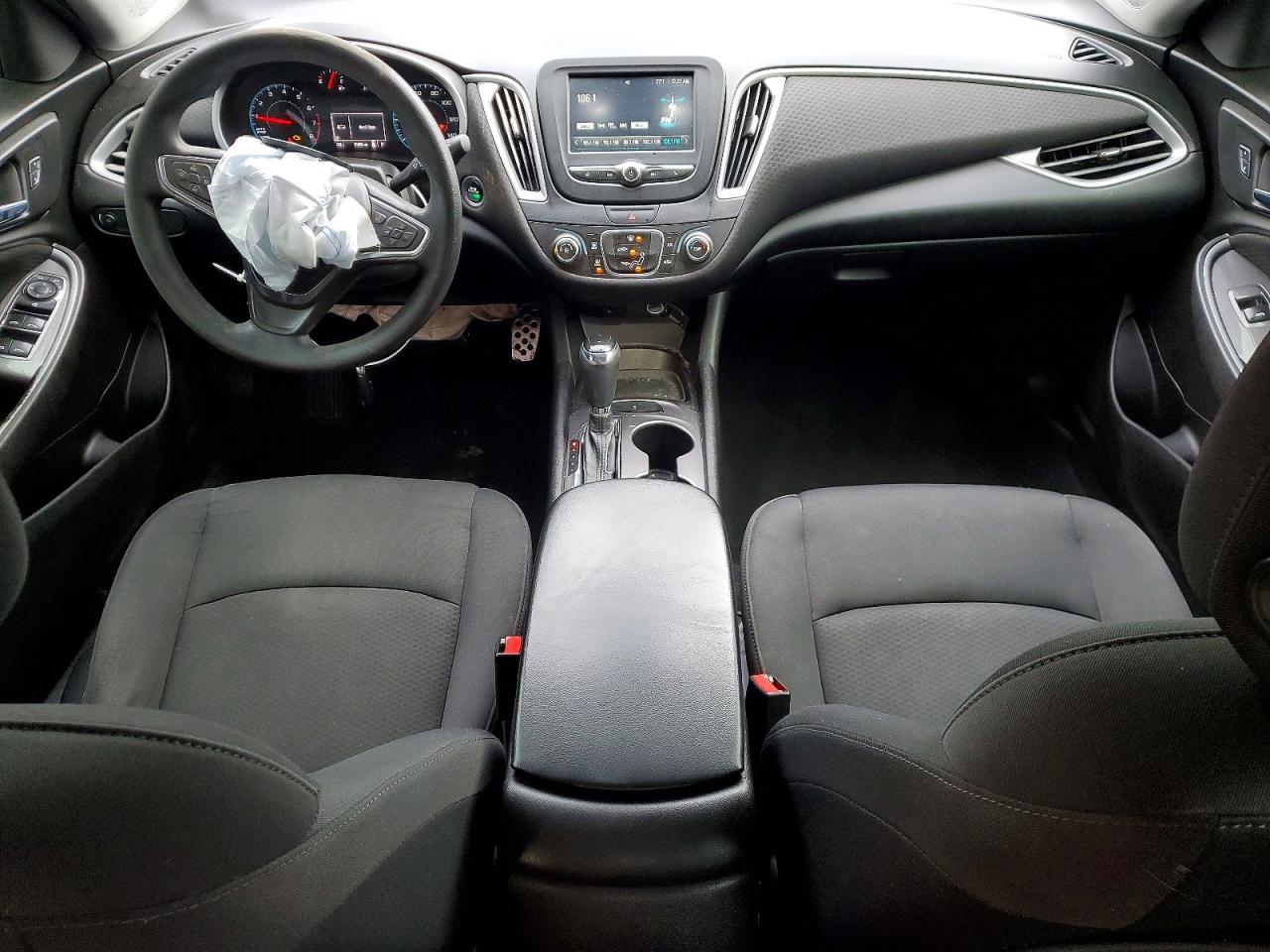 2016 CHEVROLET MALIBU LS photo 8