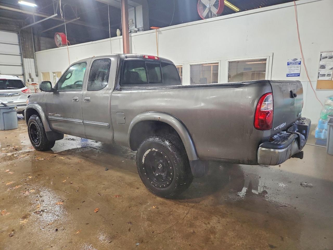 2006 TOYOTA TUNDRA SR5 photo 2