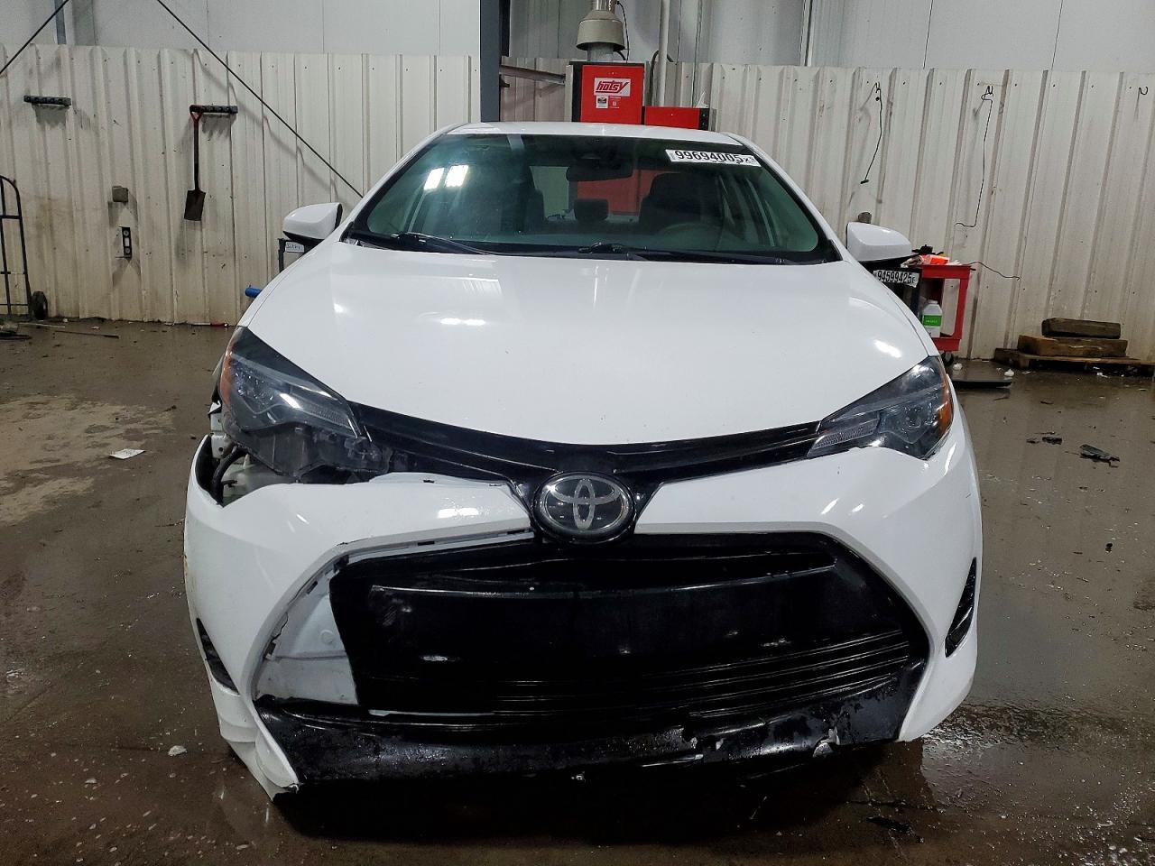2019 TOYOTA COROLLA L photo 5
