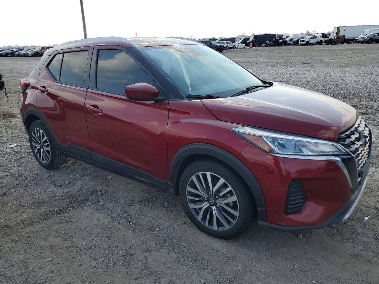 2023 NISSAN KICKS SV photo 4