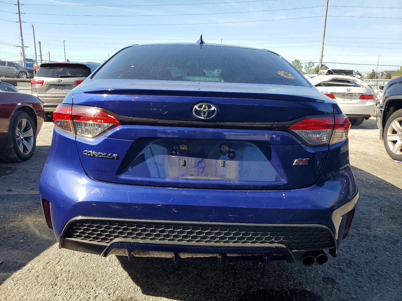 2021 TOYOTA COROLLA SE photo 6
