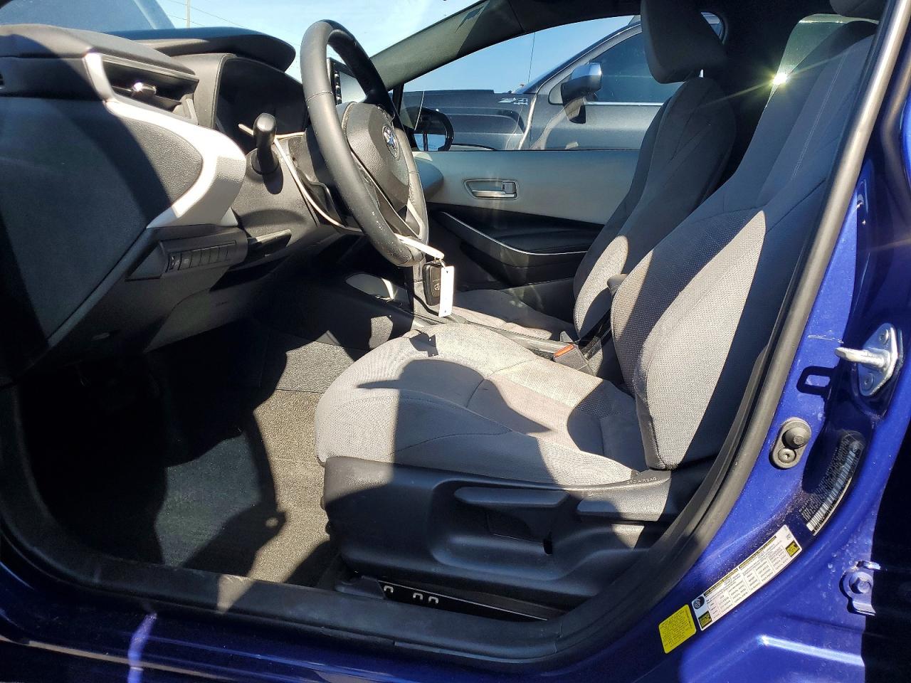 2021 TOYOTA COROLLA SE photo 7