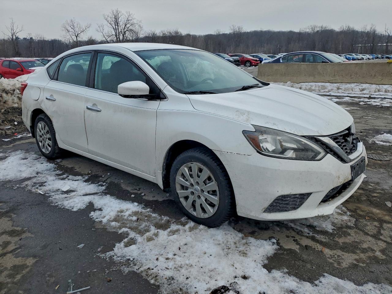 2019 NISSAN SENTRA S photo 4