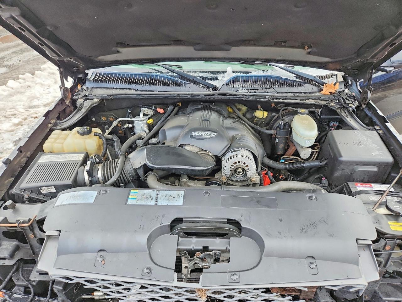 2005 CHEVROLET SILVERADO SS photo 11