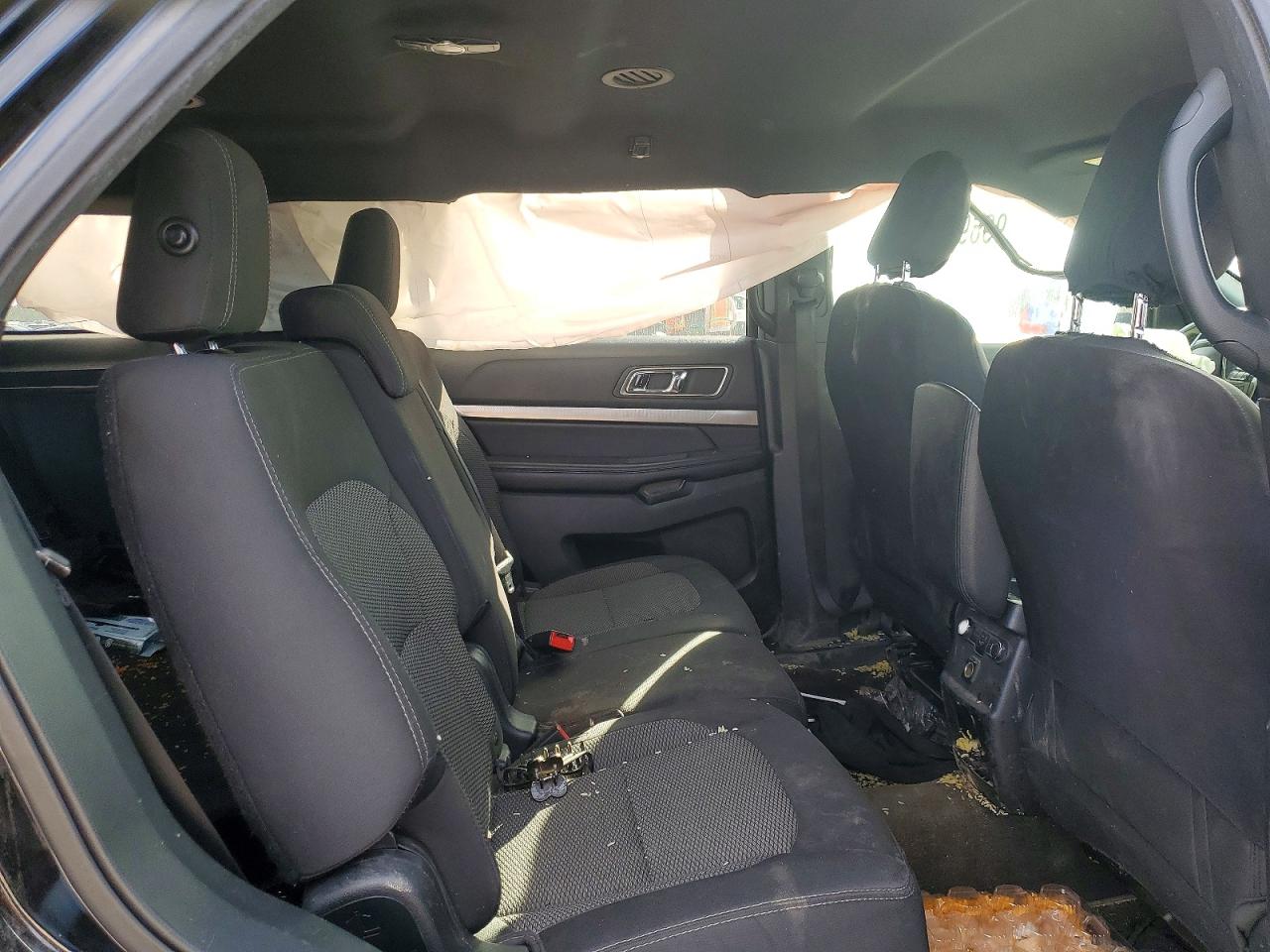 2018 FORD EXPLORER XLT photo 11