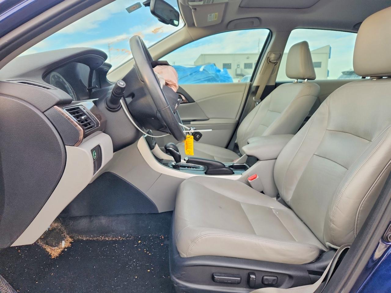 2017 HONDA ACCORD EXL photo 7