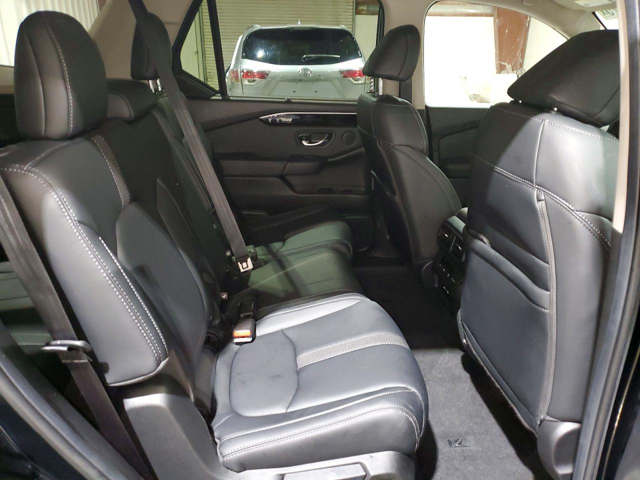 2025 HONDA PILOT EXL photo 11