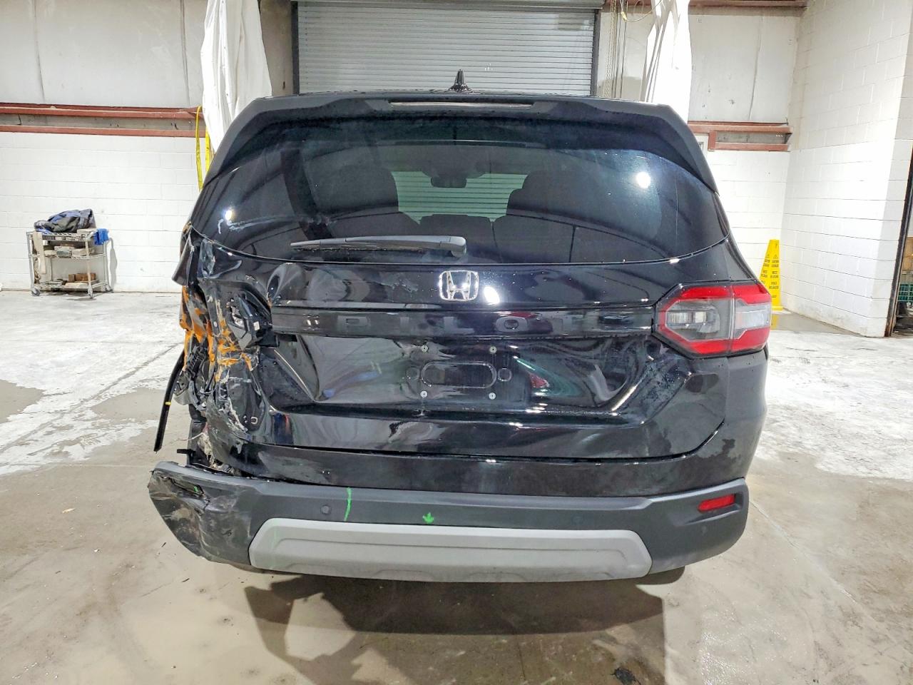 2025 HONDA PILOT EXL photo 6
