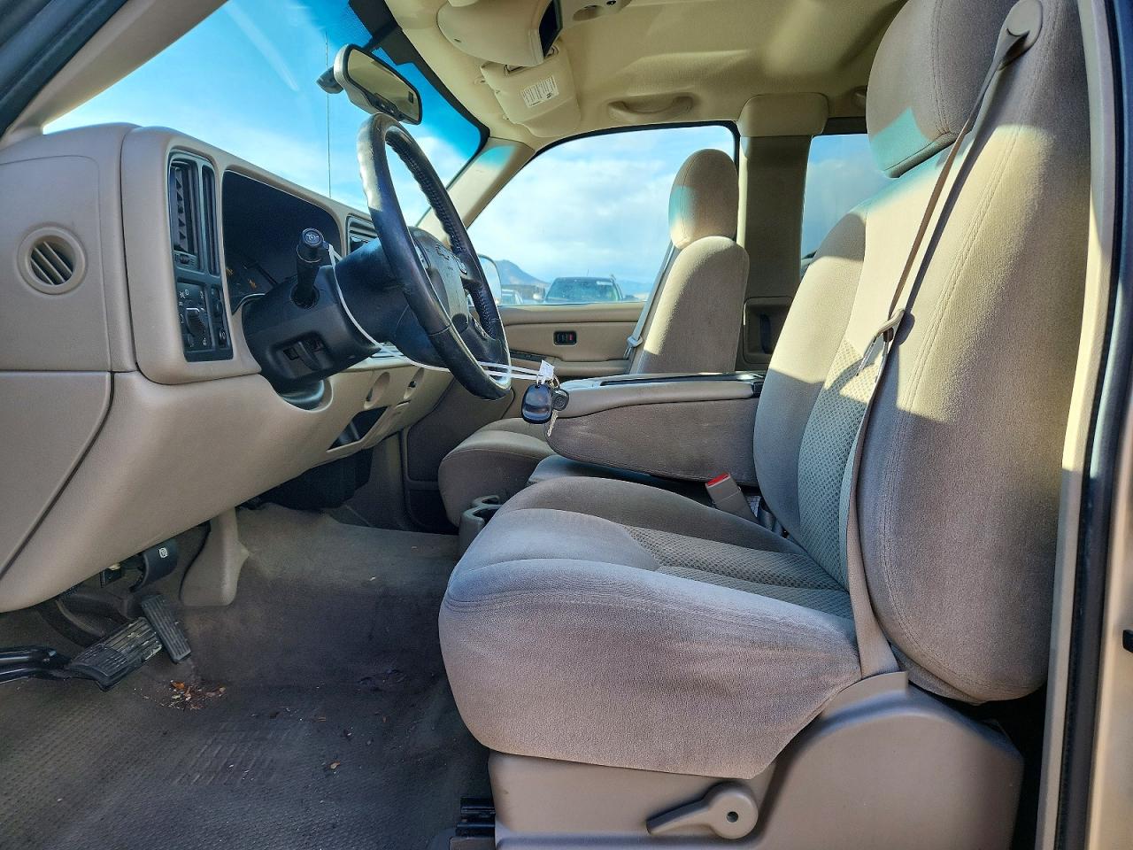 2004 CHEVROLET SILVERADO C1500 photo 7
