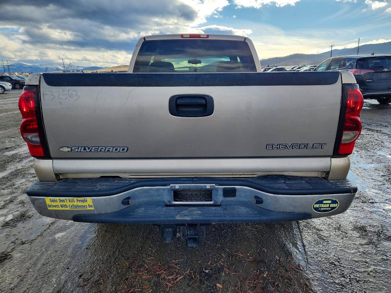 2004 CHEVROLET SILVERADO C1500 photo 6