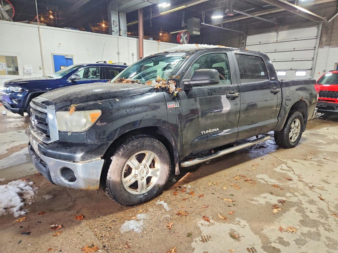 2010 TOYOTA TUNDRA