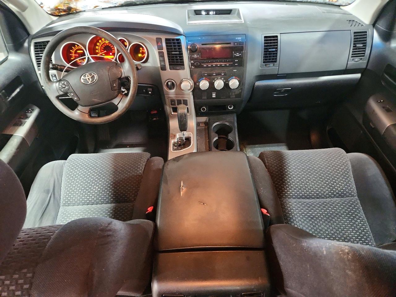2010 TOYOTA TUNDRA CREWMAX SR5 photo 8