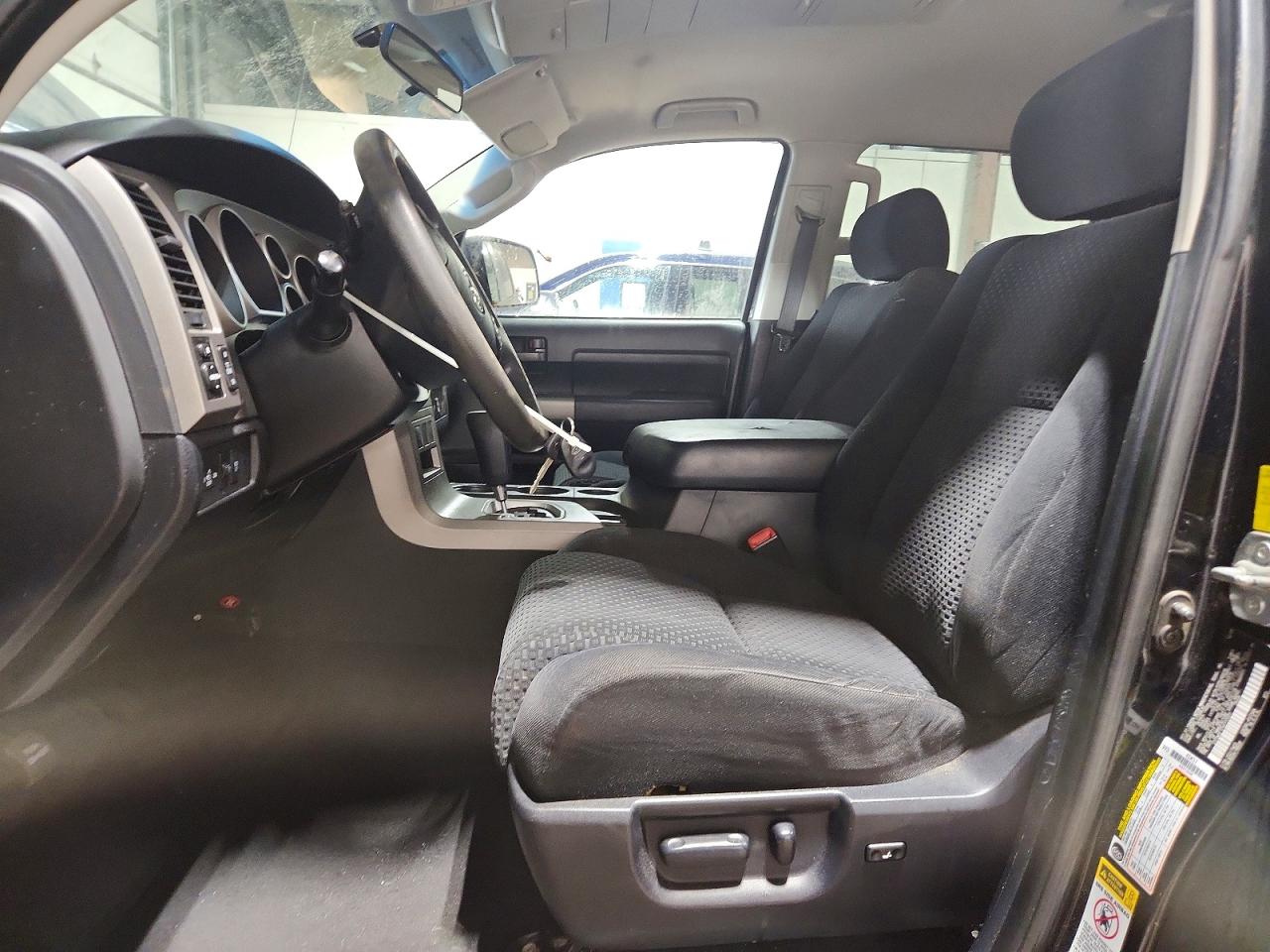 2010 TOYOTA TUNDRA CREWMAX SR5 photo 7