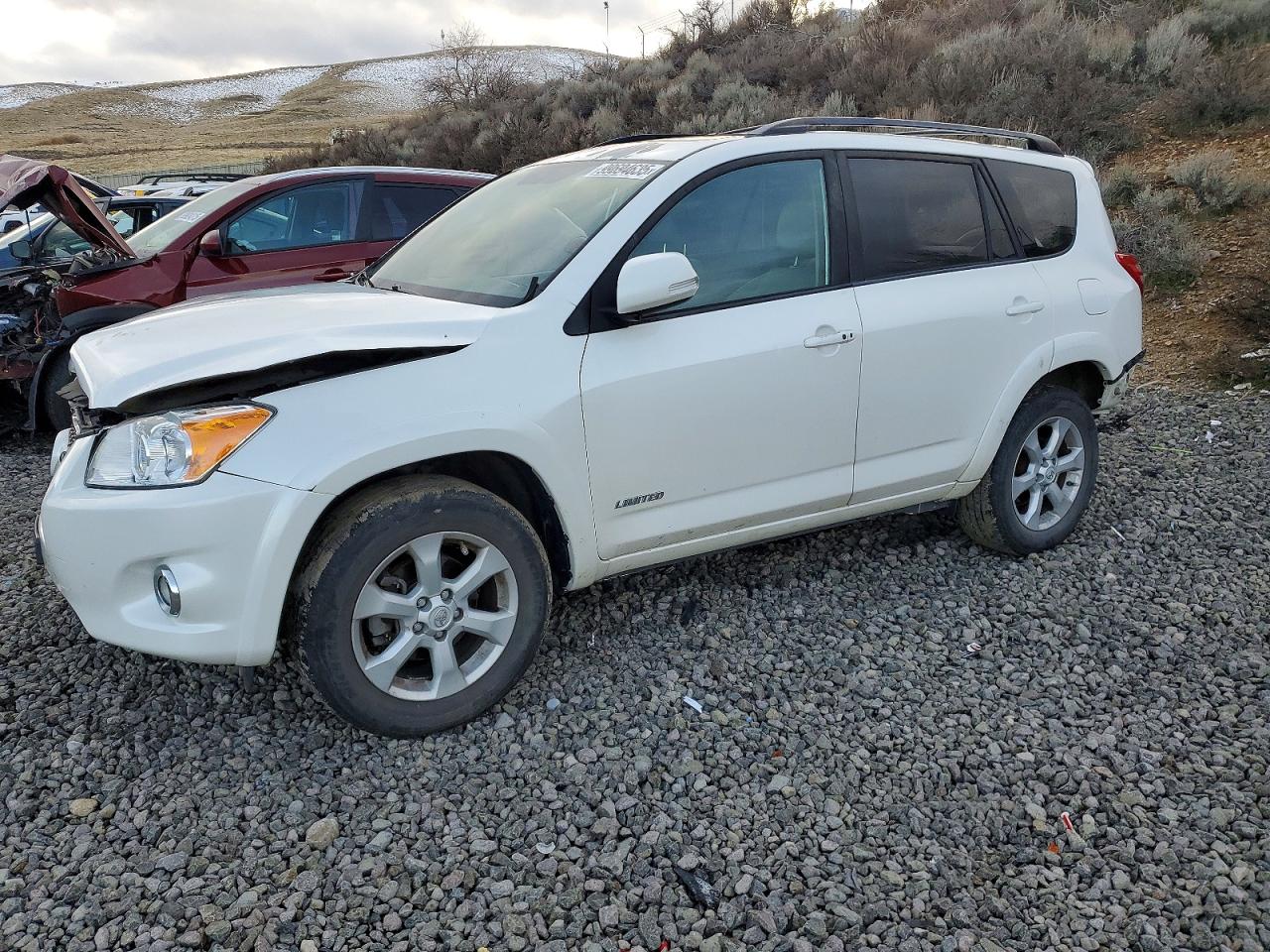 2011 TOYOTA RAV4