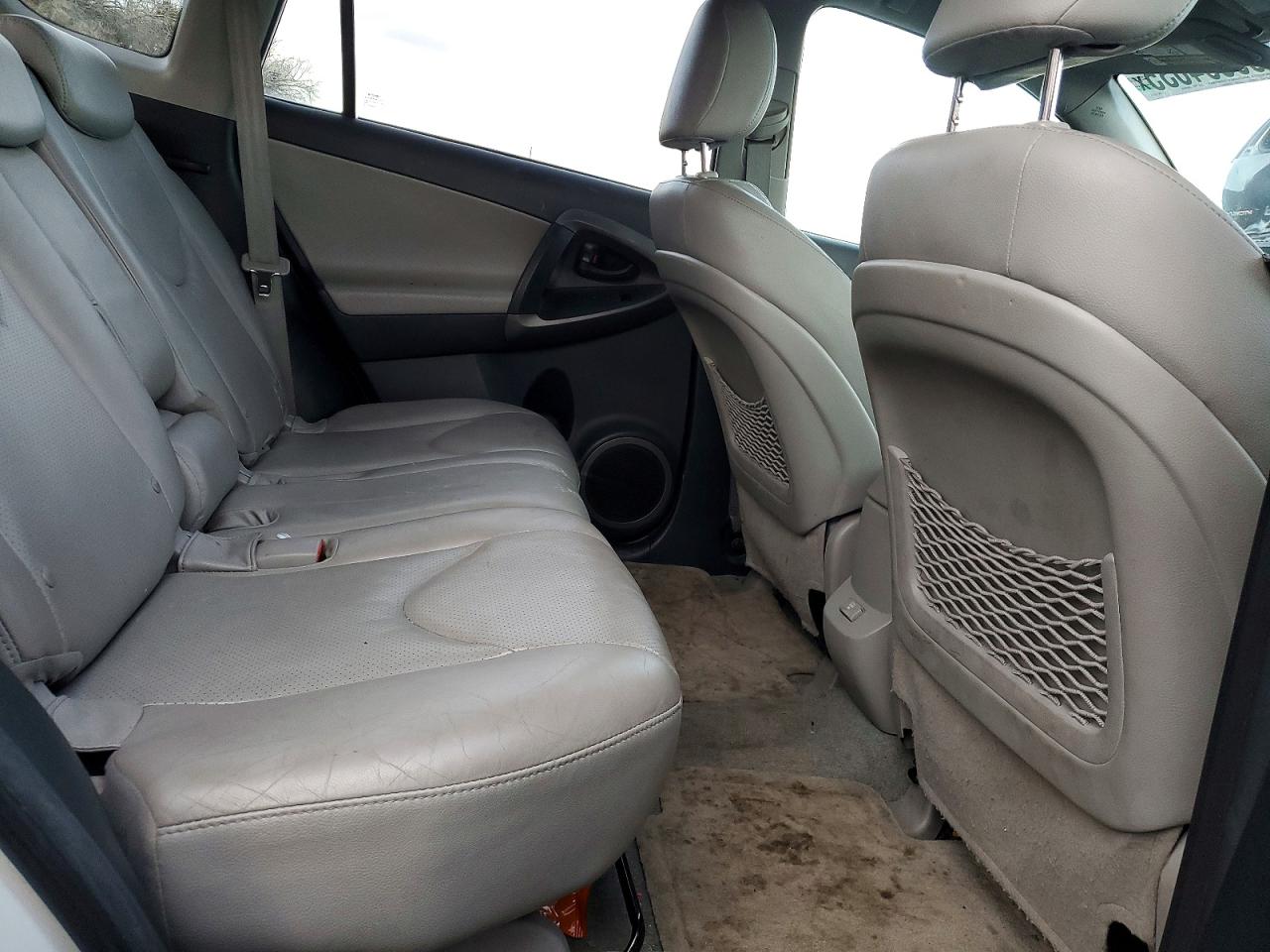 2011 TOYOTA RAV4 LIMITED photo 11