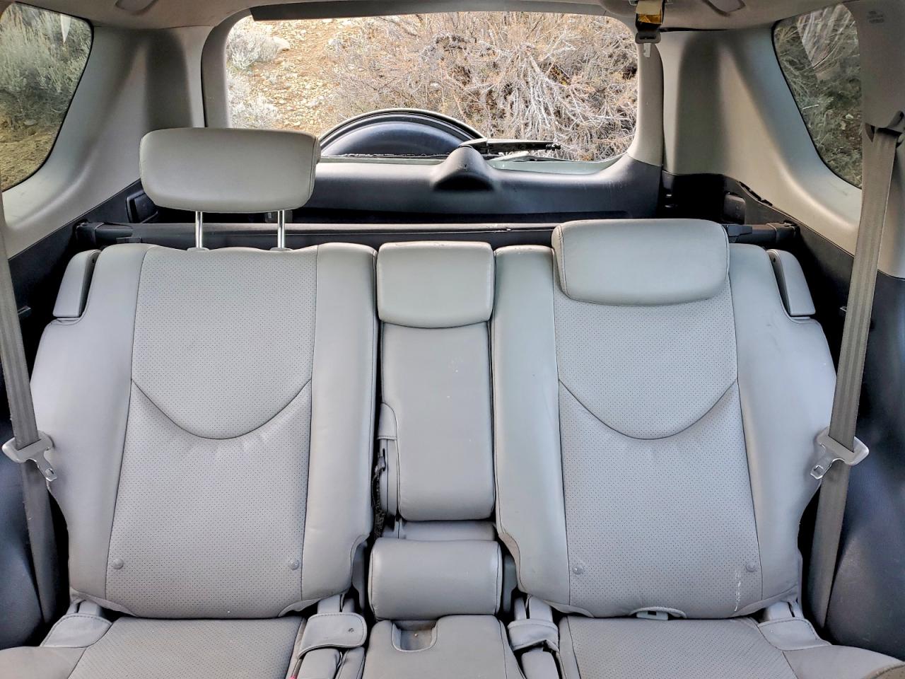 2011 TOYOTA RAV4 LIMITED photo 10