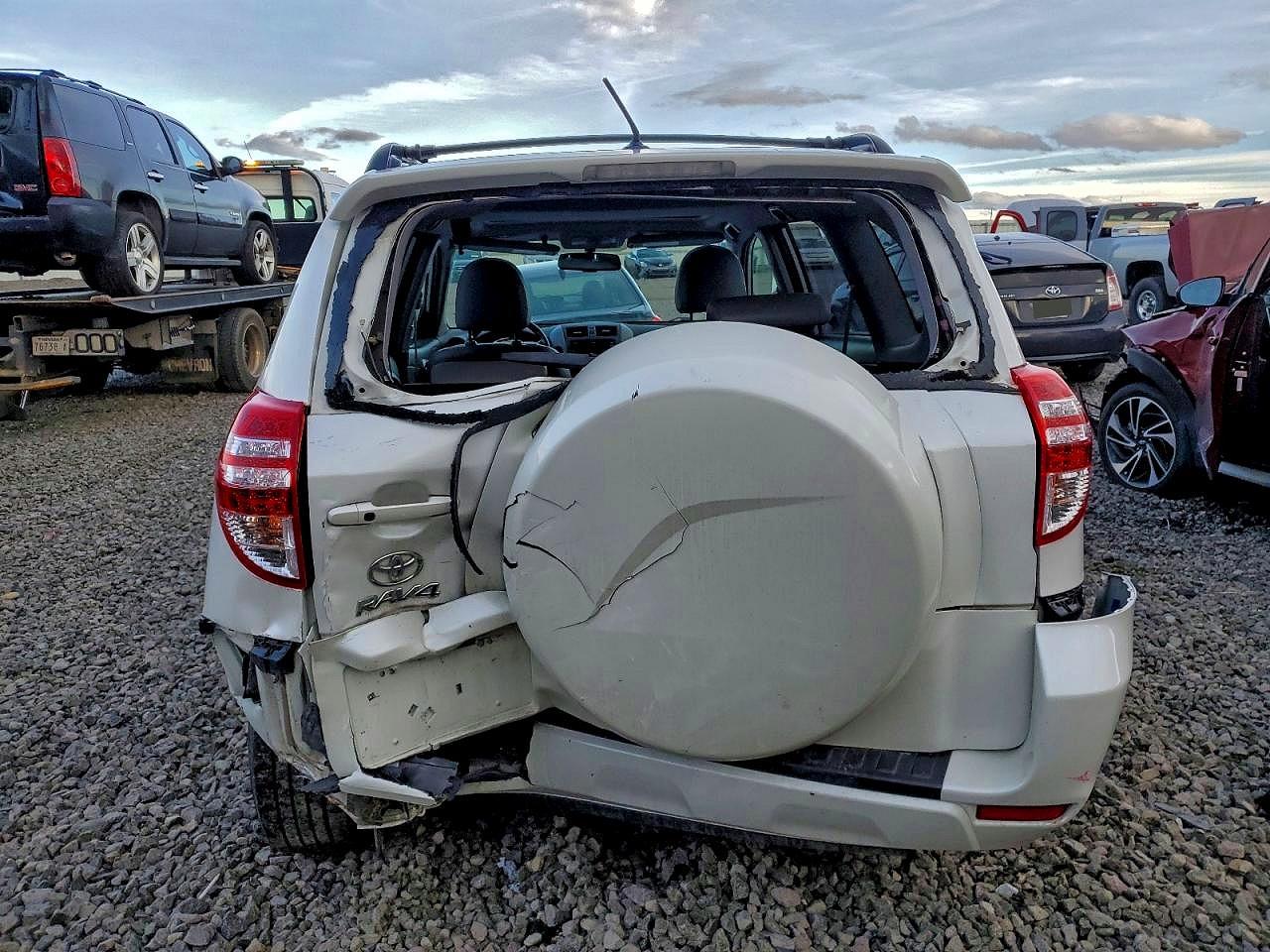 2011 TOYOTA RAV4 LIMITED photo 6