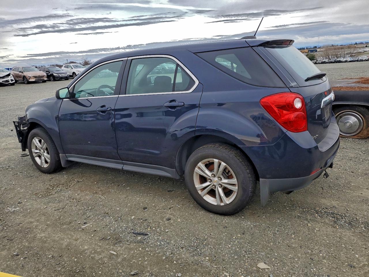 2015 CHEVROLET EQUINOX LS photo 2