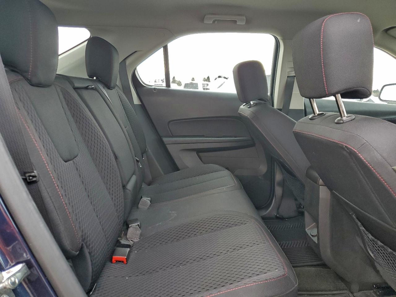 2015 CHEVROLET EQUINOX LS photo 11