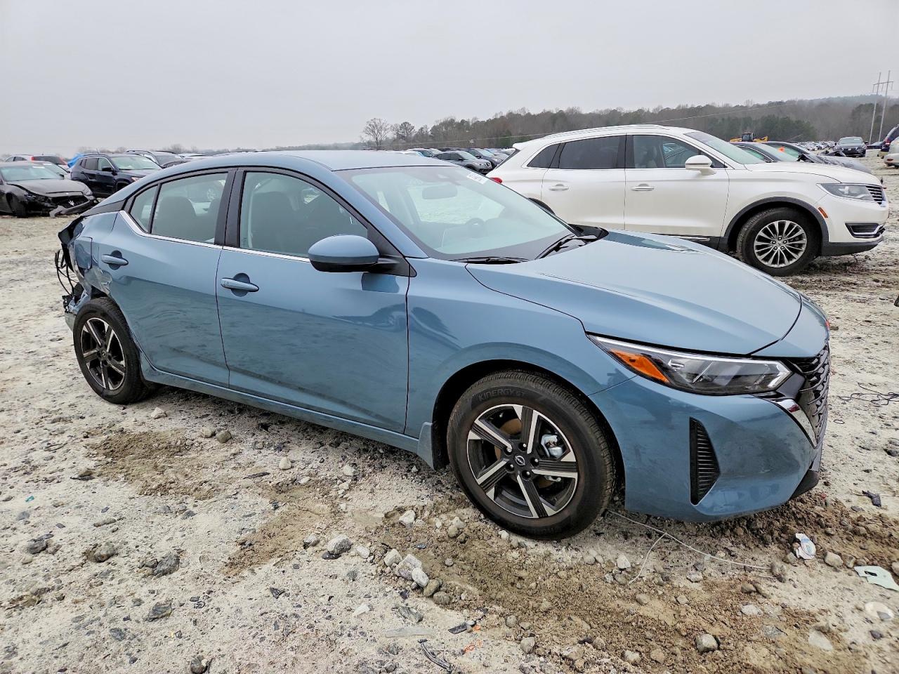 2025 NISSAN SENTRA SV photo 4