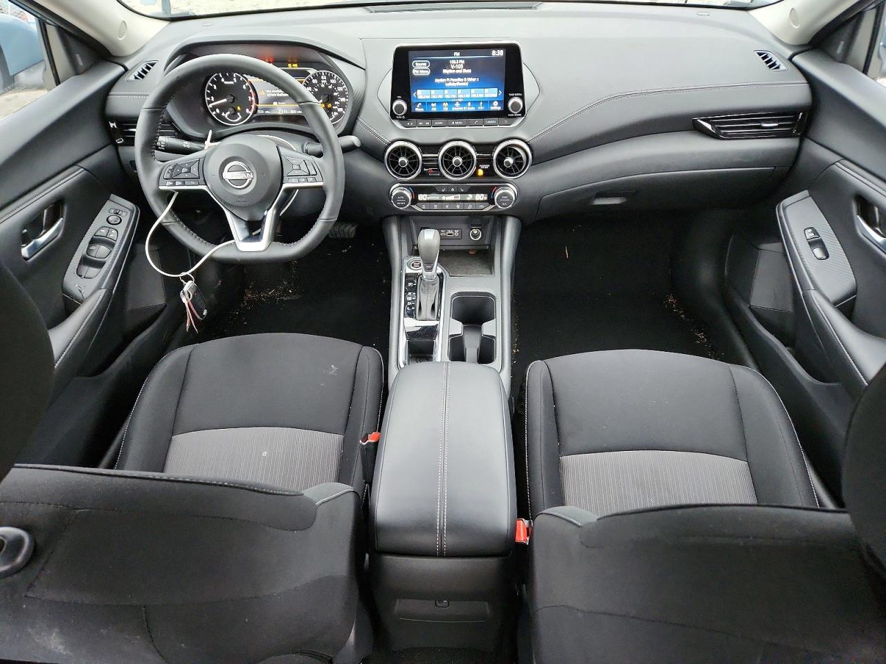 2025 NISSAN SENTRA SV photo 8