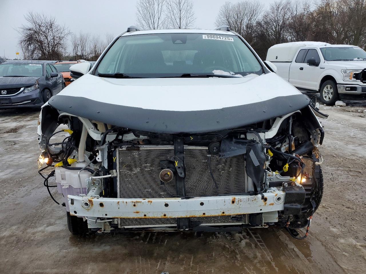 2017 TOYOTA RAV4 XLE photo 5