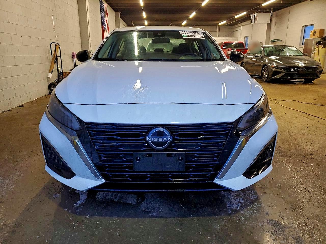2025 NISSAN ALTIMA SV photo 5