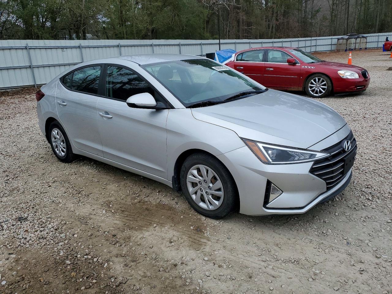 2019 HYUNDAI ELANTRA SE photo 4